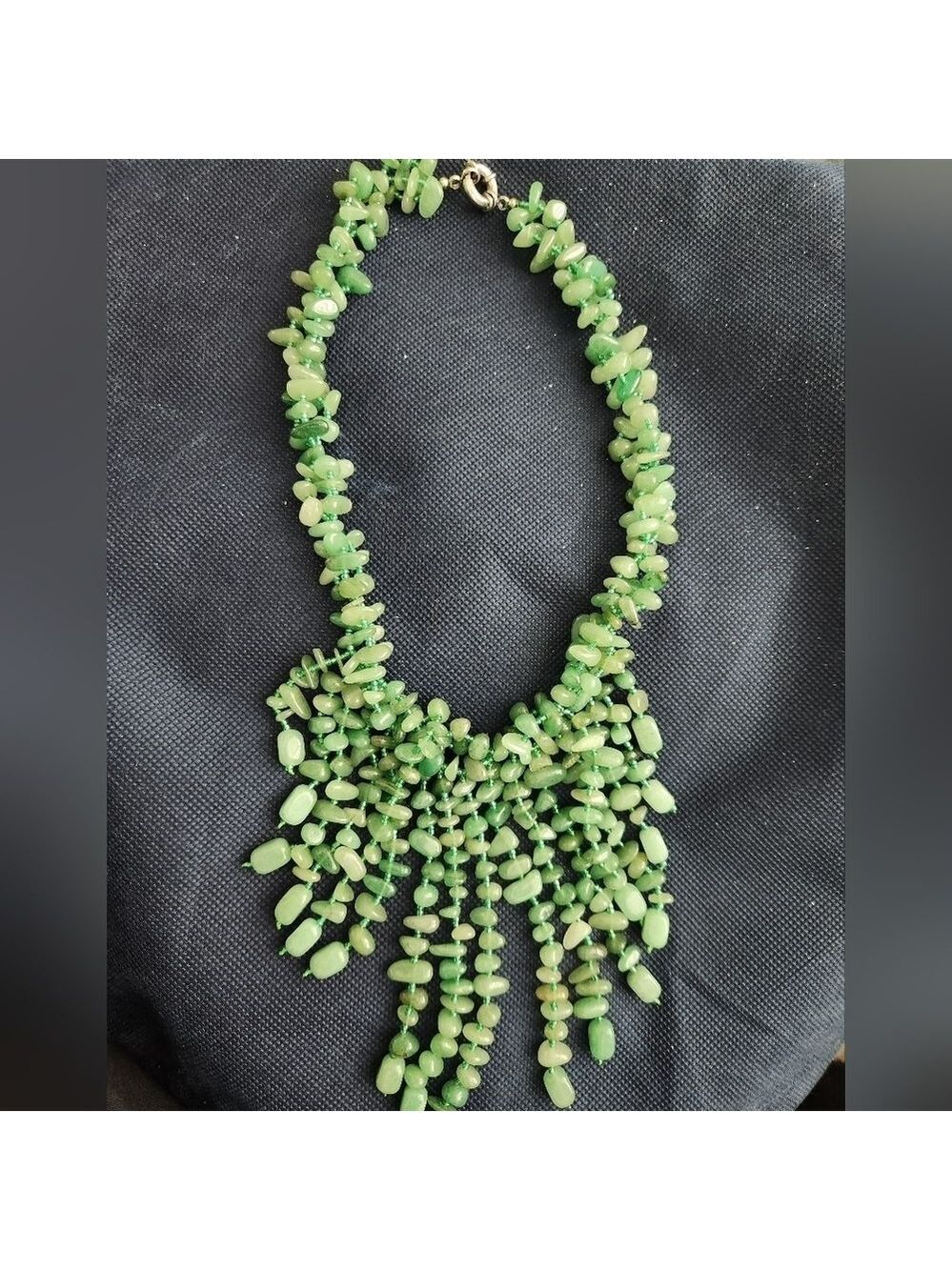 Vintage Aventurine Collar Necklace on Hand Knotted Silk Thread